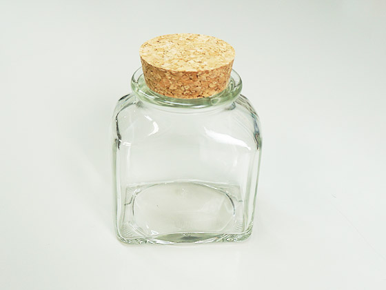 ガラスビン 蓋付 楽天市場】ガラス瓶 蓋付 コルク瓶 T-150コルク〈59.5x54x20〉 OF
