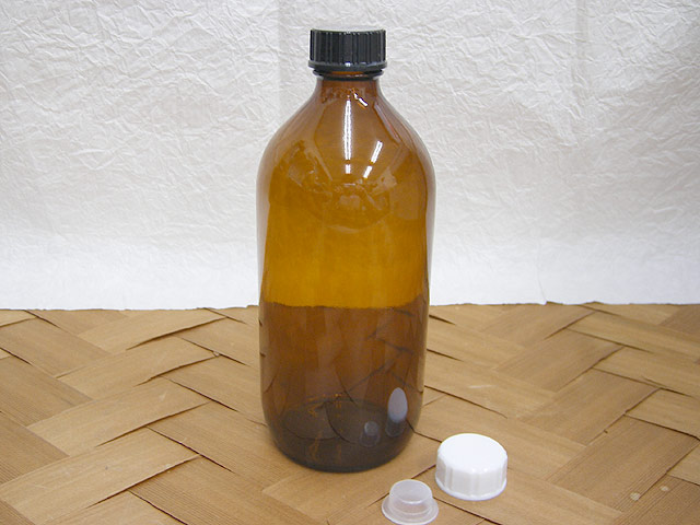 空き瓶20個（透明、遮光） 楽天市場】遮光瓶 B3アンバー1000ml キャップ付 : 京のこびん