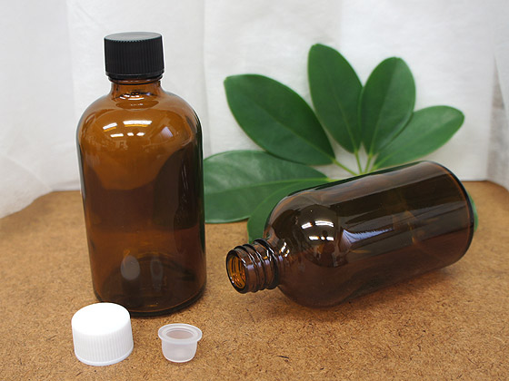 楽天市場】遮光瓶 B3アンバー1000ml キャップ付 : 京のこびん
