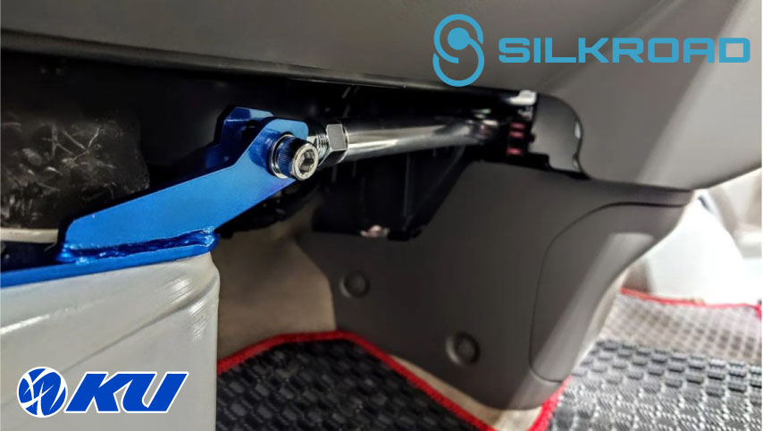 シルクロード タワーバー SUZUKI エブリィ バン / ワゴン DA17V,W(6型USBジャック付車対応) 品番:SZ0770-FTS-18【沖縄・離島着払】【同梱発送/代引き不可&times;】｜エンジンオイル通販 KU店