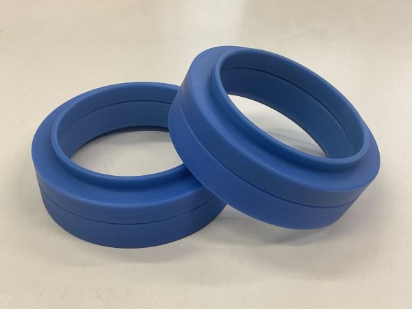 シルクロード リアスプリングスペーサー 30mm レビン/トレノ AE86 [品番:1AB-I0130]【沖縄・離島着払】【代引き不可&times;】｜エンジンオイル通販 KU店