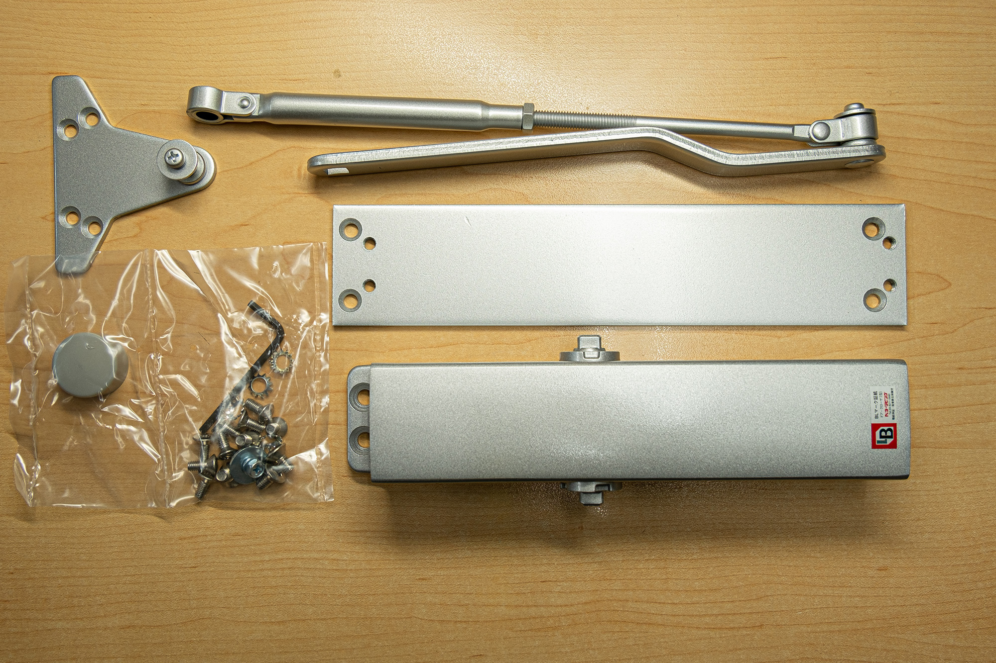 楽天市場】美和ロック取替用ドアクローザー リョービ KJ-3P シルバー