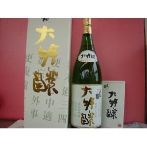 〆張鶴 金ラベル 1800ｍｌ 2019年11月製造分　要冷蔵商品