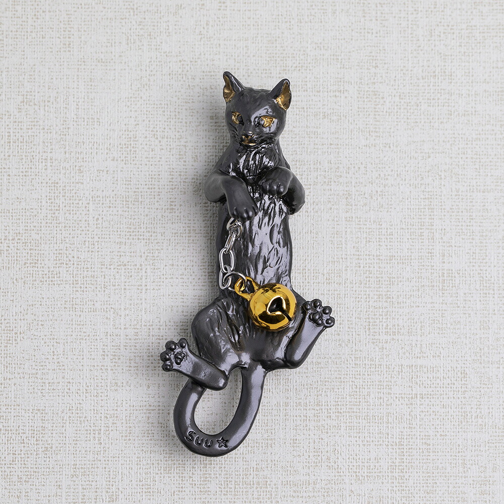 黒猫根付 M0408-01 送料無料 くろねこの根付 数（SUU)ブランドの根付 モダンなねつけ・立体感ある根付