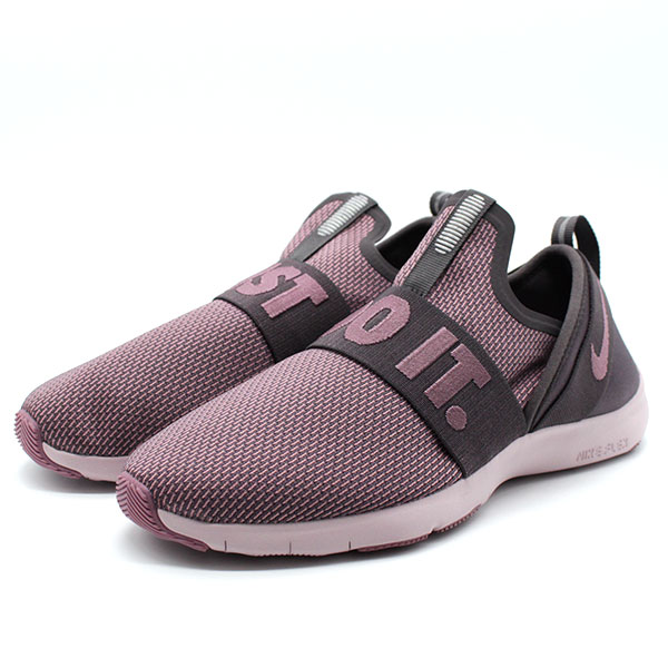 nike ladies slip on trainers