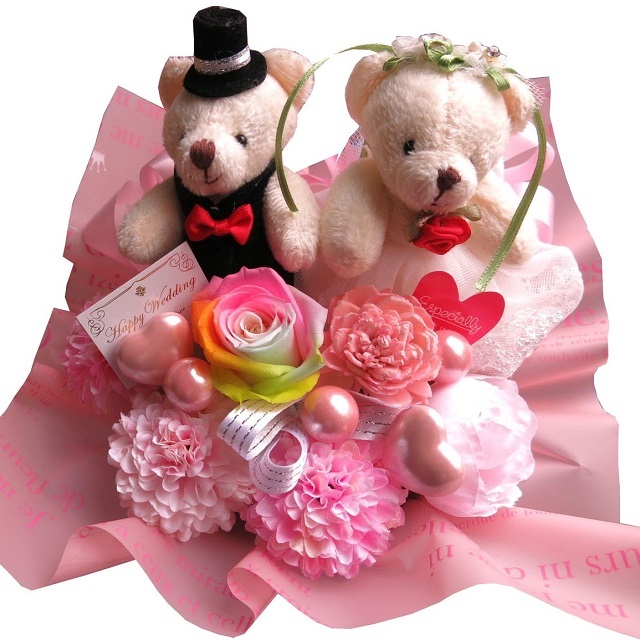 【母の日】枯れない 花 プレゼント 花束風 ウェディングベアー入り フラワーギフト レインボーローズ プリザーブドフラワー入り ケース付き◆結婚祝いプレゼント・記念日の贈り物におすすめのフラワーギフト