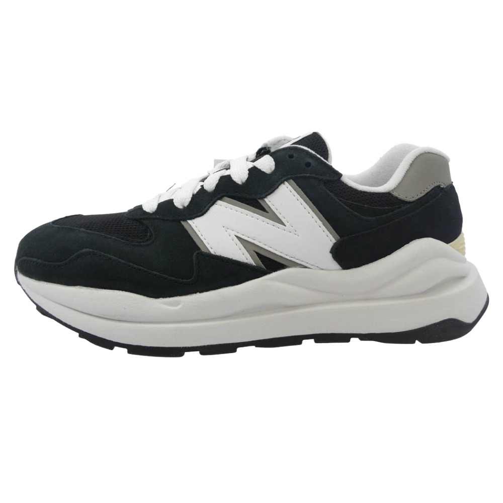 NEW BALANCE ニュー平衡にする M5740CB スエードクロス 置き目とり捨てる スニーカー 黒いこと系 25.5糎 【美品】 メンズ【中古】