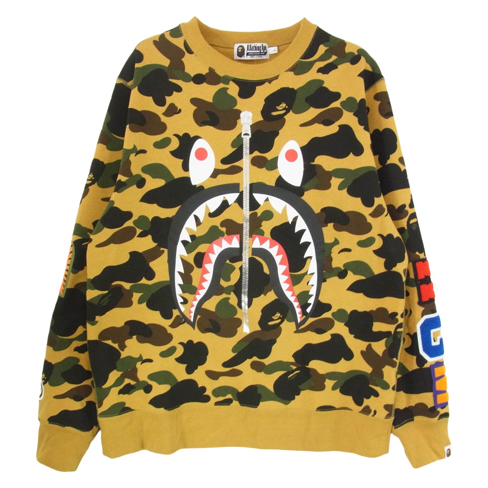 A BATHING APE アベイシングエイプ 1ST CAMO SHARK CREWNECK 一塁手家鴨 シャーク 労働者の一団のど首 汗水 肩先 WGM 紋章 黄色家鴨 赤銅色系 L  メンズ【古着】【中古】