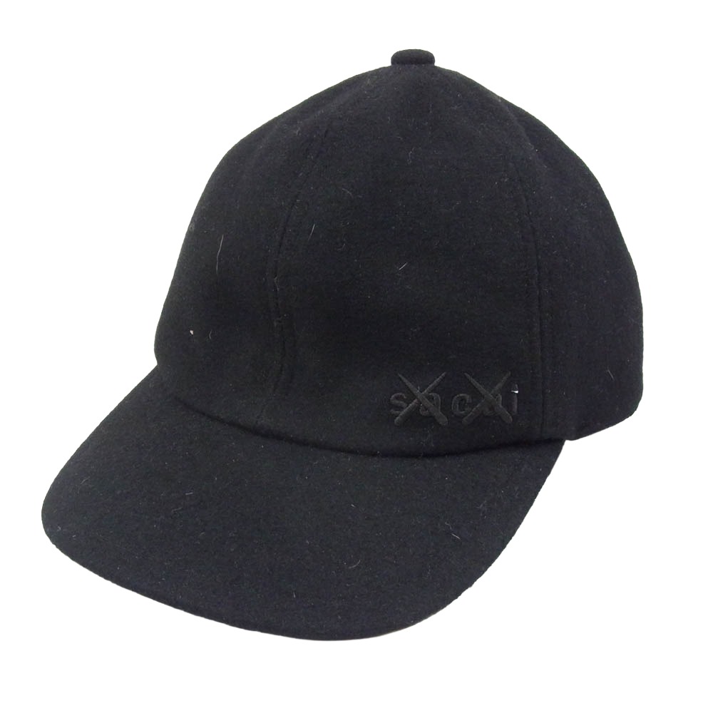 Sacai サカイ 21-0289S x KAWS MELTON CAP カウズ メルトン キャップ ブラック系 1 メンズ【中古】｜ブランド古着 ライフ店