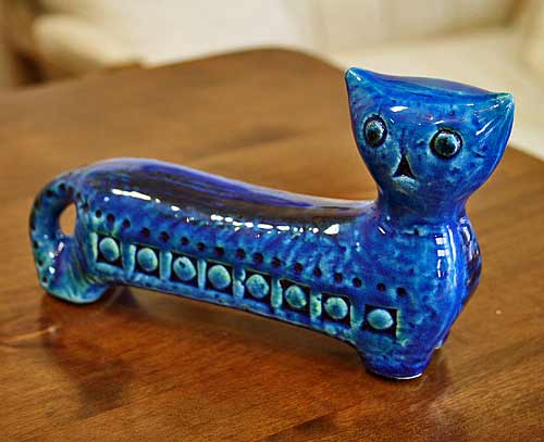 楽天市場】イタリア製 輸入雑貨 ネコ 猫 陶器 置物 オブジェ ブルー