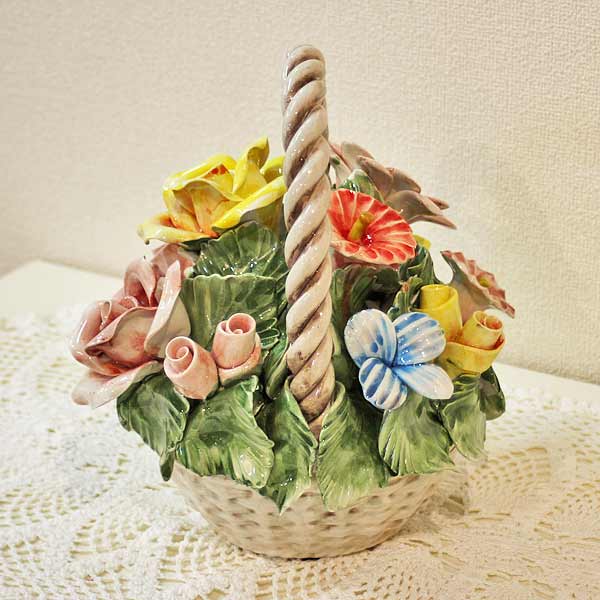 楽天市場】イタリア製 輸入雑貨 カポディモンテ焼き 磁花 本物 ローズ