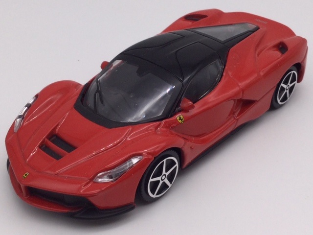 ブラゴ　1/43スケール　フェラーリ　サウンド　三角コーン　カーボックス ブラゴ 1/43スケール フェラーリ サウンド 三角コーン カー