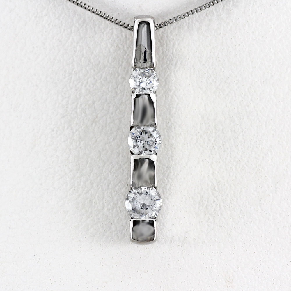 楽天市場】K18WG/PG/YG【0.10ct】スリーストーン ダイヤモンド