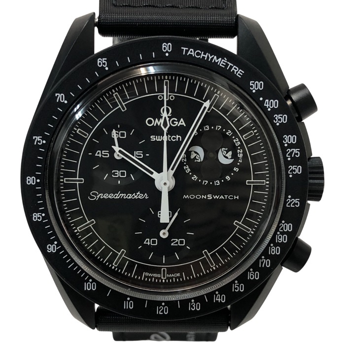 OMEGA × Swatch オメガ×スウォッチ MISSION TO THE MOONPHASE スヌーピー SO33B700 腕時計 クオーツ ブラック文字盤 42mm【中古】【新品同様】【美品】メンズ 43,680円