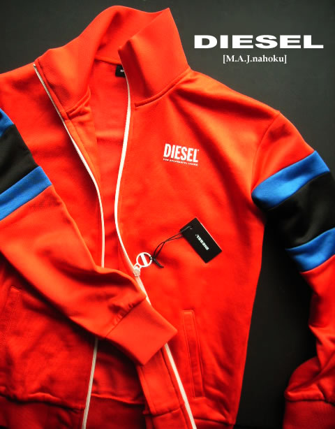 8396新品★ディーゼル　DIESEL ★胸ロゴ前開ジップトレーナーK191★赤★MENS：Ｓ／Ｍ相当