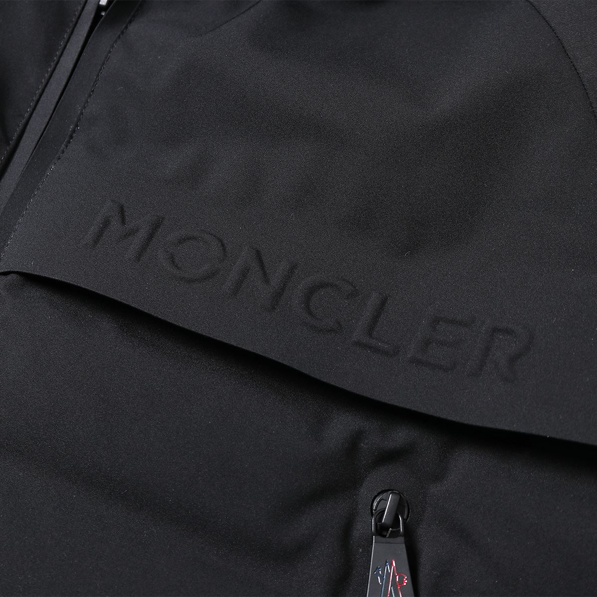 在庫ありのmoncler Grenoble モンクレール グルノーブル Achensee 1a フード付き ダウンジャケット ブルゾン アイコンパッチ 撥水 999 メンズ ディズニープリンセスのベビーグッズも大集合 の