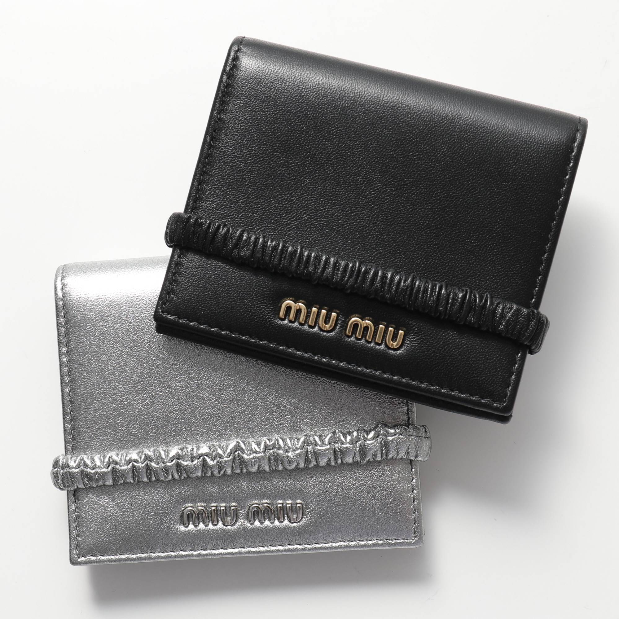 楽天市場 1 000円offクーポン対象 18日限定 Miumiu ミュウミュウ 5mv023 2dlg カラー2色 ナッパレザー 二つ折り財布 バンド付き メタルロゴ スモール ミニ財布 レディース インポートセレクト Musee