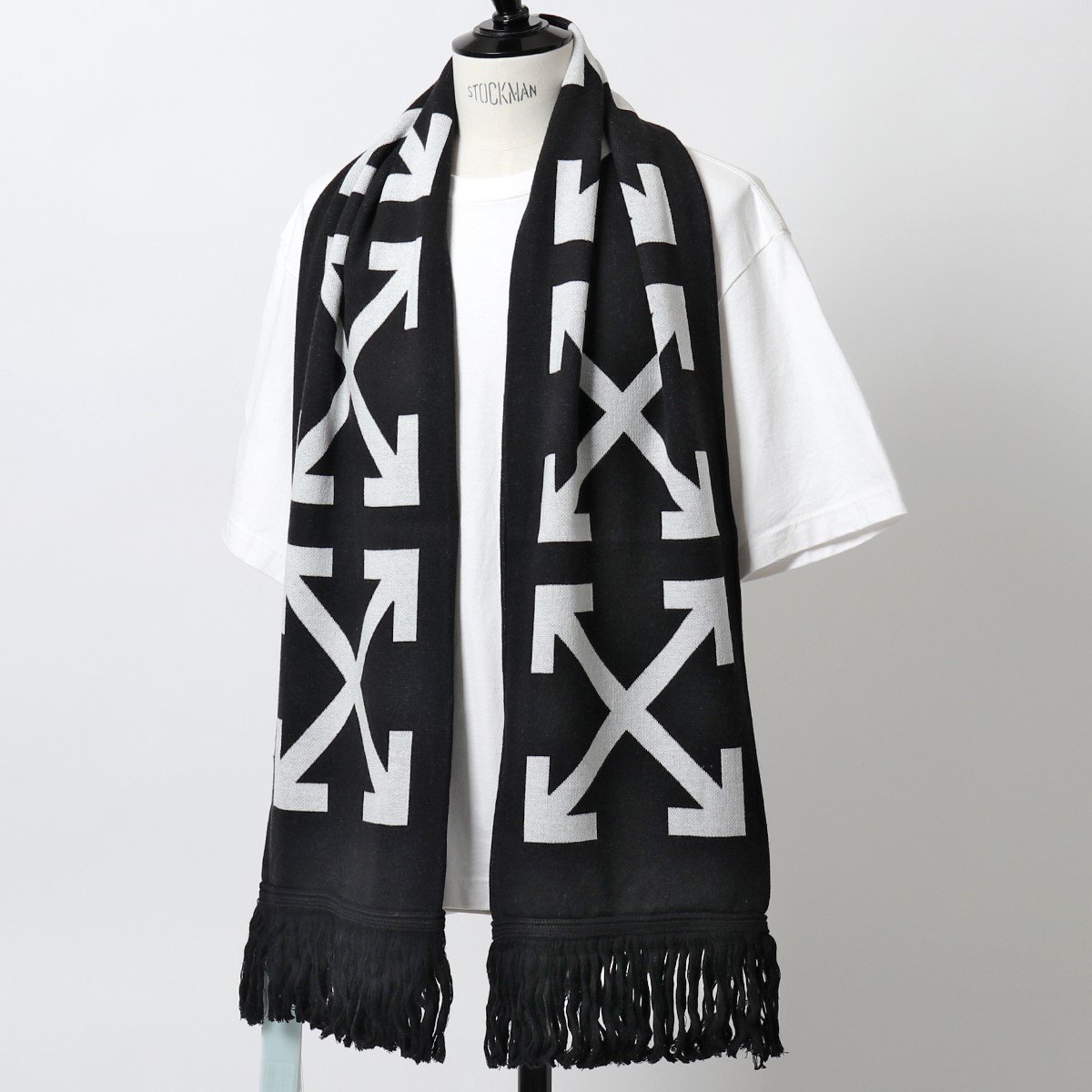 楽天市場 Off White オフホワイト Virgil Abloh Omma001e 10 Thermo Man Scarf マフラー フリンジ ストール メンズ インポートセレクト Musee
