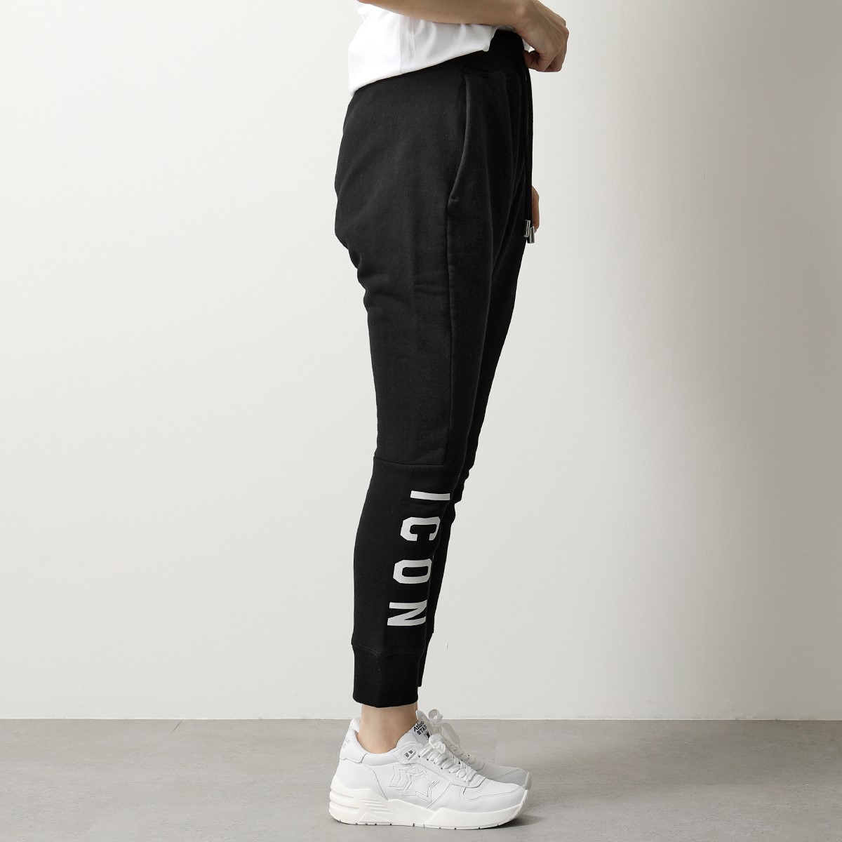 ICON スウェットパンツ ディースクエアード