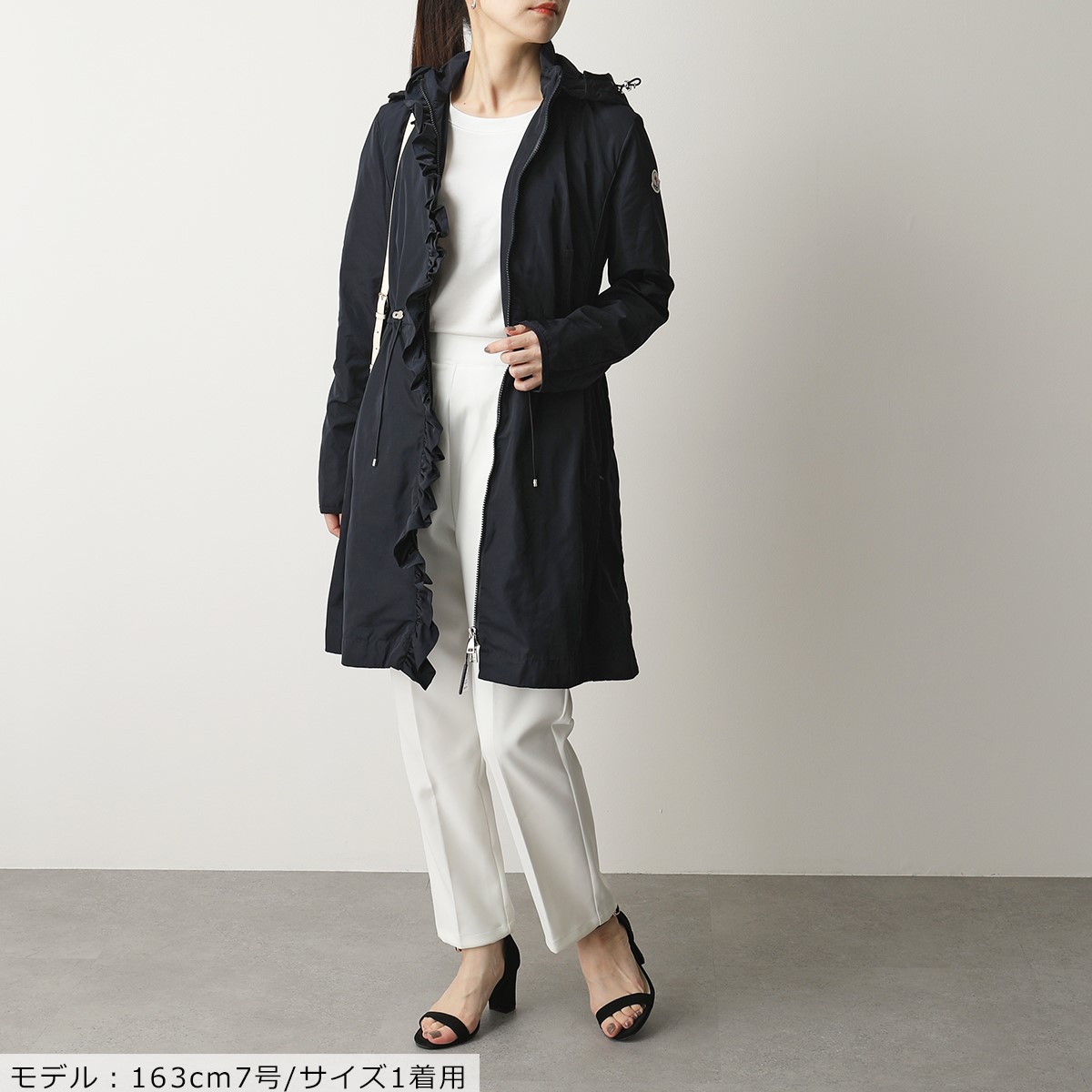 でおすすめアイテム。 MONCLER モンクレール OUTREMER サイズ2 