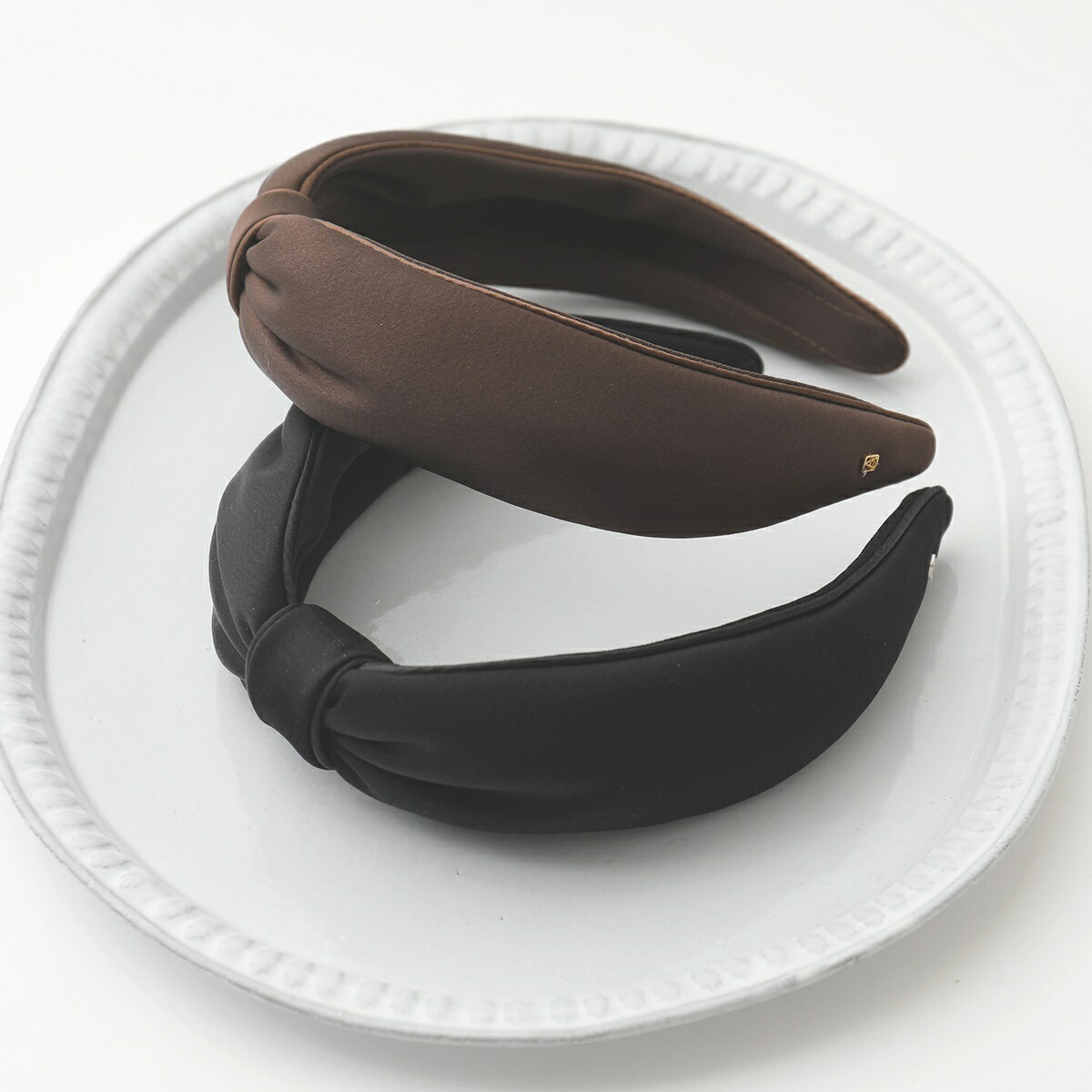 21年春夏新作 エントリーでポイント最大8倍 25日18時 23時59まで Alexandre De Paris アレクサンドル ドゥ パリ Tbdf Headband カラー2色 サテン リボン カチューシャ ヘアバンド ヘッドバンド 髪飾り レディース 21年春夏新作 エントリーでポイント最大8倍 25日18時 23時59まで Alexandre De Paris アレクサンドル ドゥ パリ Tbdf Headband カラー2色 サテン リボン カチューシャ ヘアバンド ヘッドバンド 髪飾り レディース
