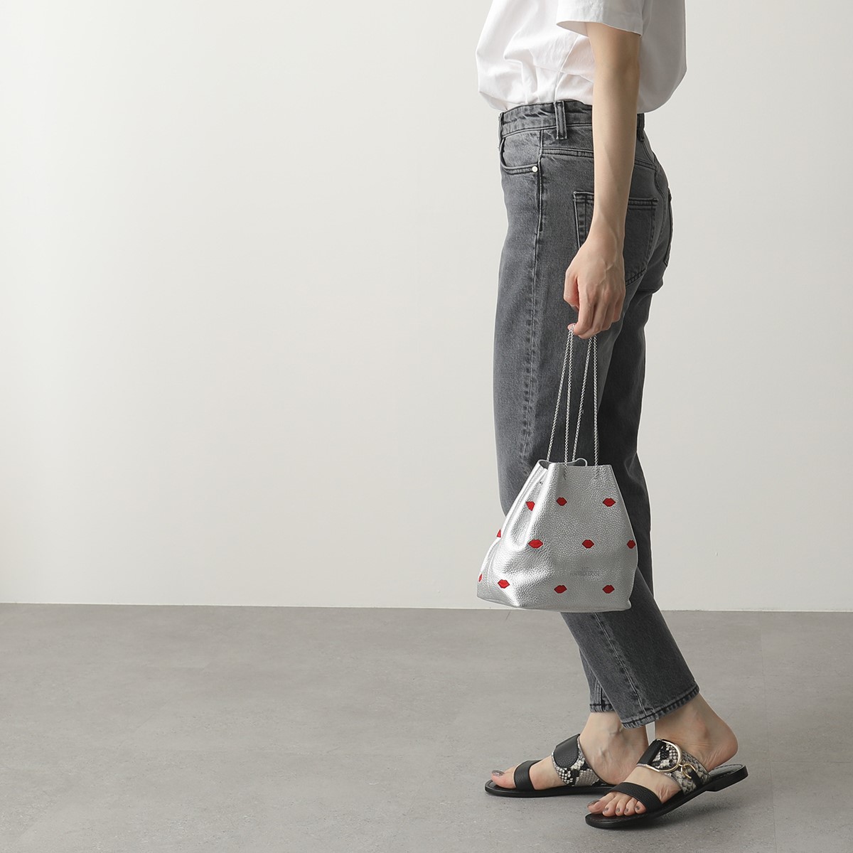 グッドプライス Lucchi Deva ポシェット Donatella Xs 21年春夏新作 レディースバッグ Nur ポシェット ショルダーバッグ Xs ヌールドナテッラルッキ 2540 レザー 巾着バッグ 鞄 Argento Bocche レディース 21ss Cp 15 インポートセレクト Musee グッドプライス Lucchi Deva ポシェット Donatella Xs 21年春夏新作 レディースバッグ Nur ポシェット ショルダーバッグ Xs ヌールドナテッラルッキ 2540 レザー 巾着バッグ 鞄 Argento Bocche レディース 21ss Cp 15 インポートセレクト Musee