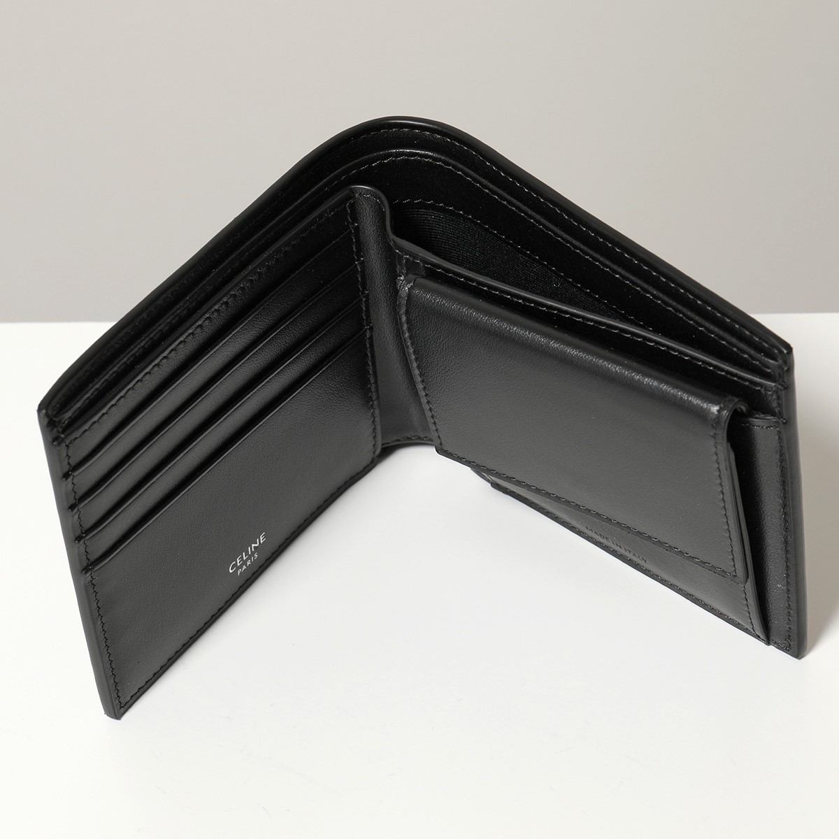 新作 10 Offクーポン対象 28日9時59分まで Celine セリーヌ 10c872den 15kh Bi Fold Wallet With Coin 二つ折り財布 カモフラージュ ロゴ 小銭入れあり Khaki メンズ 2021ss Cp 10 人気ブランドを Insfatima Com Ar