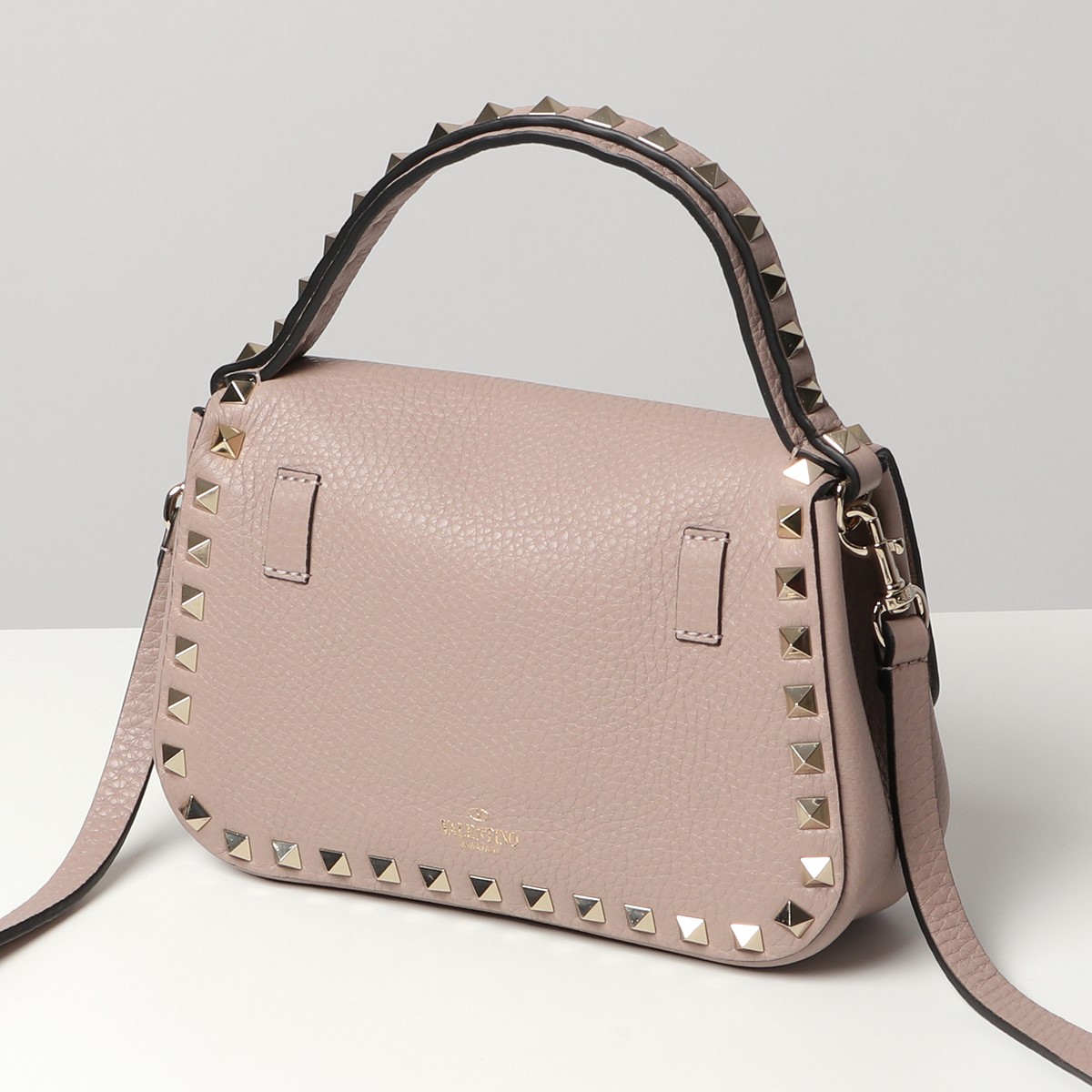 Vw0b0i52 ハンドバッグ ロックスタッズ Valentino 21年春夏新作 ヴァレンティノ Vsf レザー P45 Poudre ハンドバッグ スモール レザー レディース ショルダーバッグ 鞄 P45 Poudre 21ss Cp 10 インポートセレクト Musee Vw0b0i52 ハンドバッグ ロックスタッズ Valentino 21年春夏新作 ヴァレンティノ Vsf レザー P45 Poudre ハンドバッグ スモール レザー レディース ショルダーバッグ 鞄 P45 Poudre 21ss Cp 10 インポートセレクト Musee