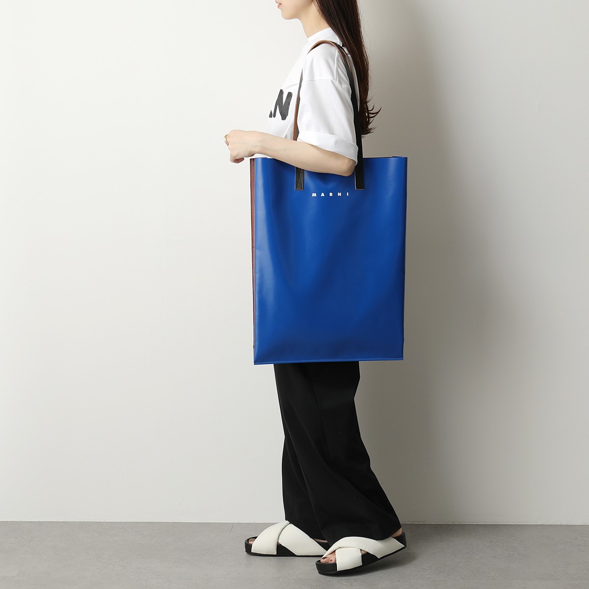 楽天市場 Marni マルニ Shmq0029a0 P3572 Pvc バイカラー トートバッグ ロゴ ショッピングバッグ 鞄 Z2o13 レディース 21aw インポートセレクト Musee