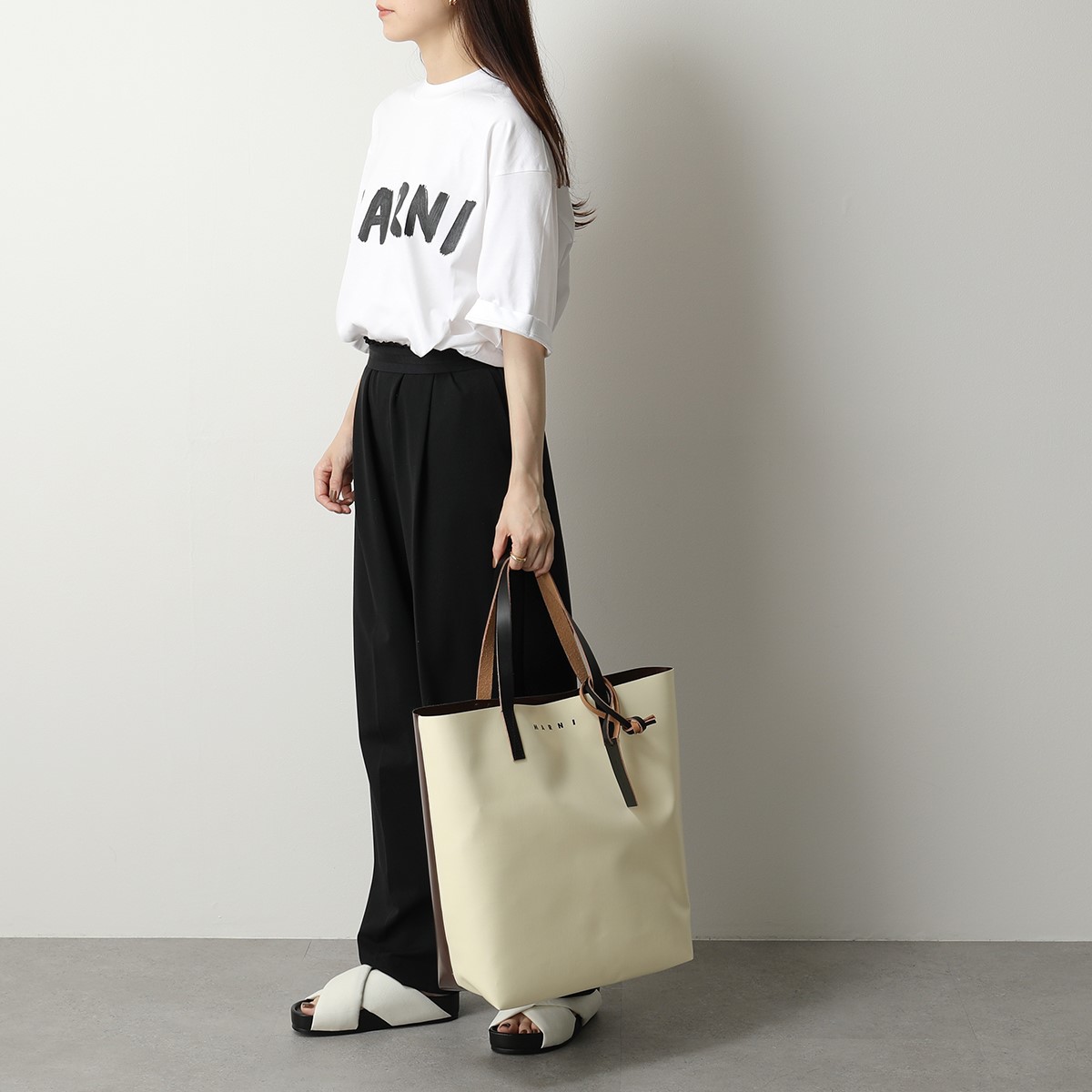 現金特価 Shmq0029a0 マルニ スーパーsale10 Off 4日時 Marni P3572 メンズ 21aw Ts 10 Z2o13 鞄 ショッピングバッグ ロゴ トートバッグ バイカラー Pvc バッグ