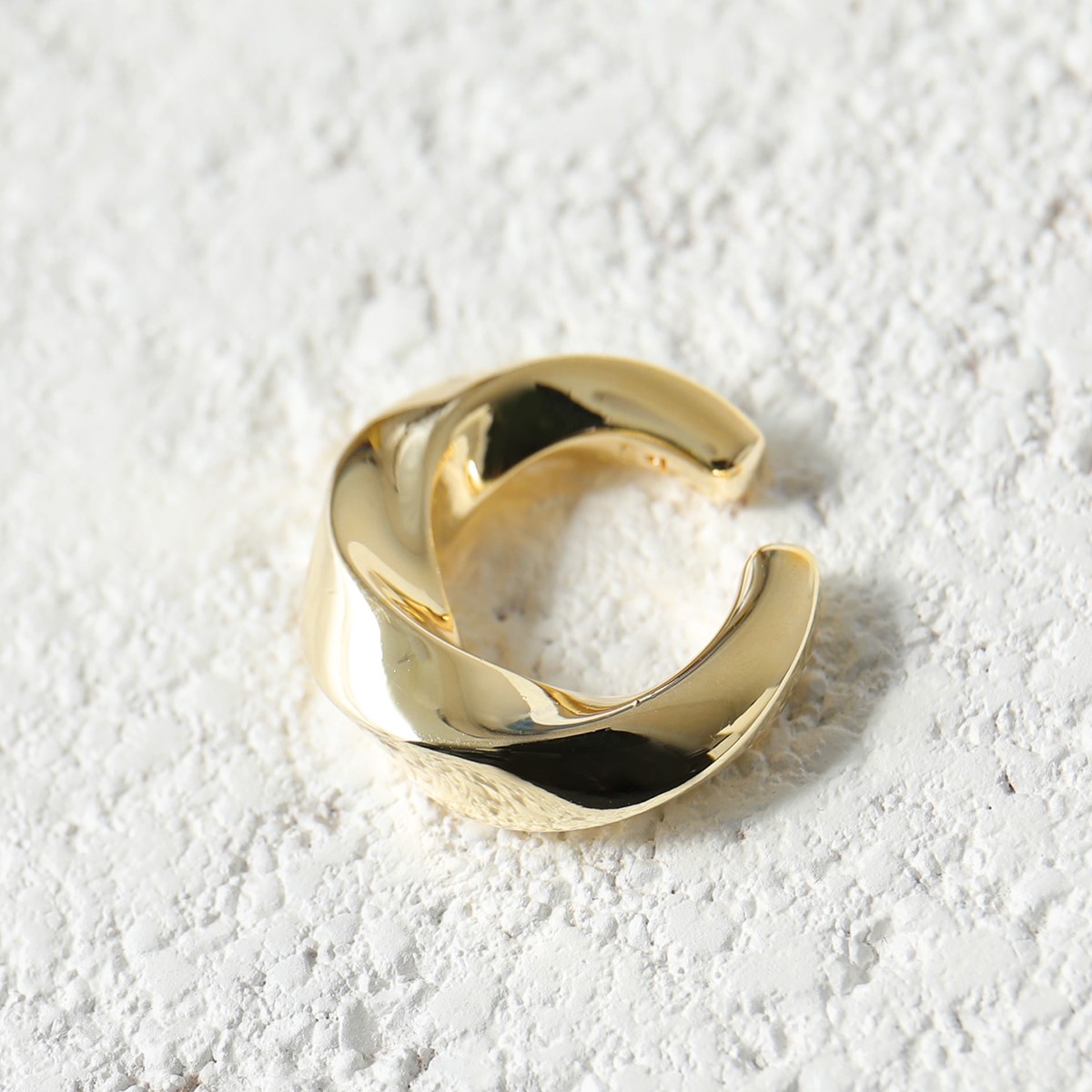 INFINITY EAR CUFF GULL main image 0