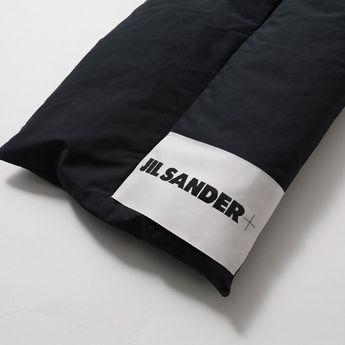 JIL SANDER ジルサンダー JPPT590294 WT441100 DOWN SCARF