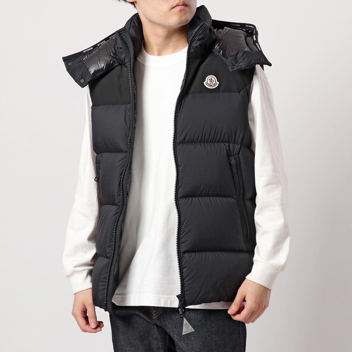 新品✨　MONCLER　モンクレール　ダウンベスト　ジレ　00　黒　公式初売