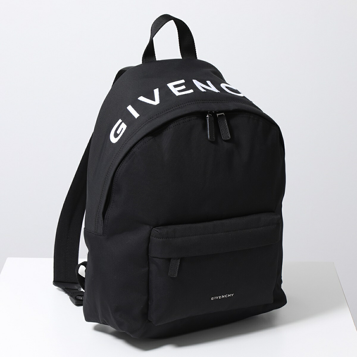 店内全品対象 GIVENCHY ジバンシィ バックパック ESSENTIAL U