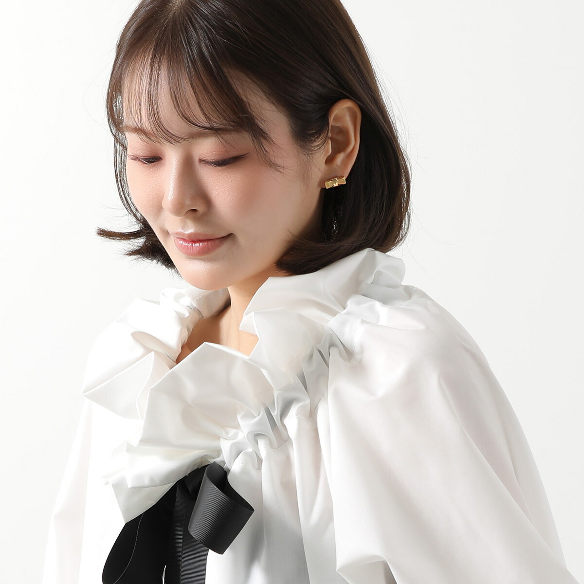 【極美品】フェラガモ ヴァラ リボン ピアス a014 ヴァラ ピアス - ウィメンズ | Ferragamo