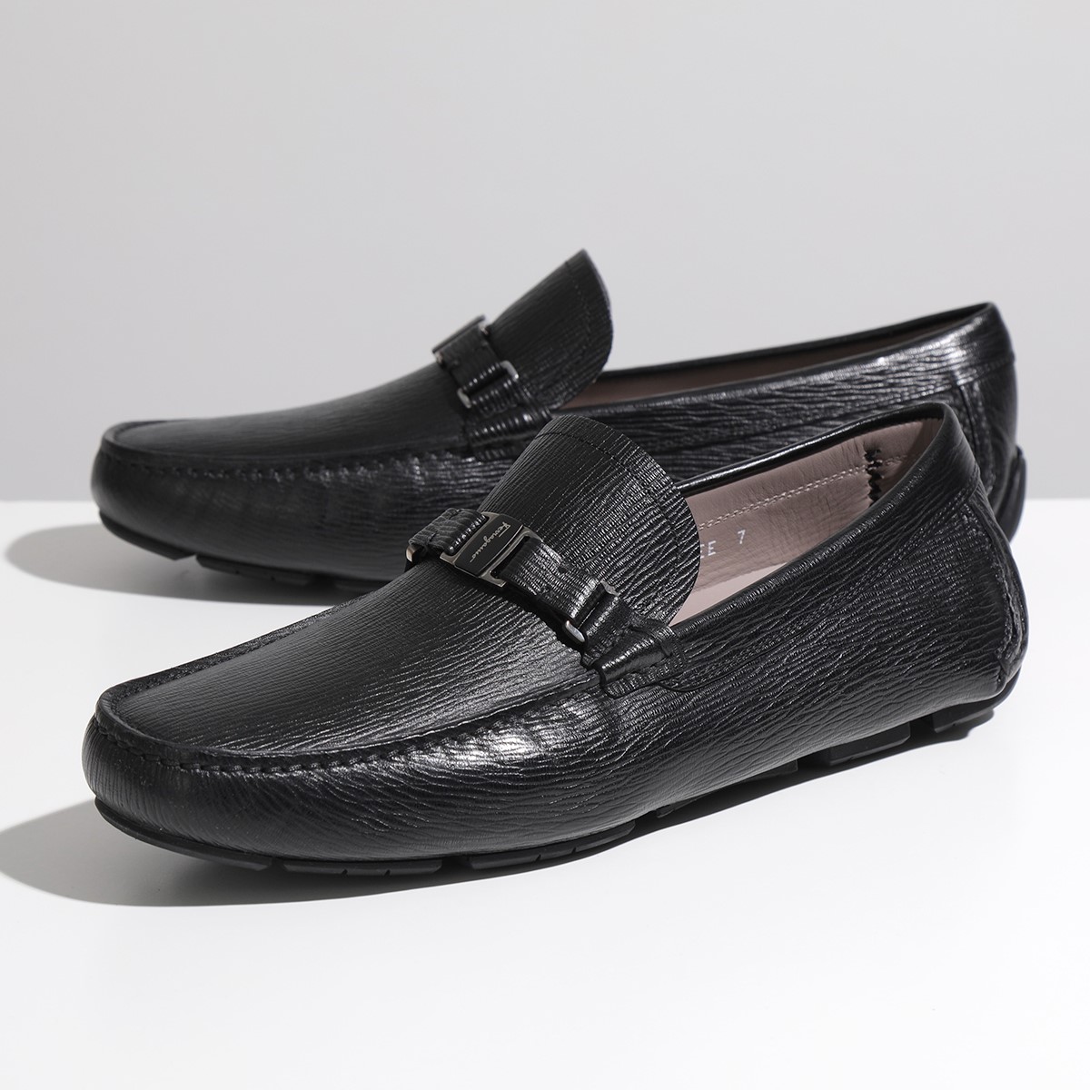 楽天市場】SALVATORE FERRAGAMO フェラガモ ドライビングシューズ AMER 