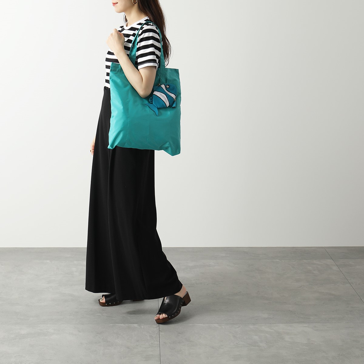 アニヤハインドマーチ　 Charm Shopper エコバック ANYA HINDMARCH アニヤハインドマーチ トートバッグ Charm Shopper