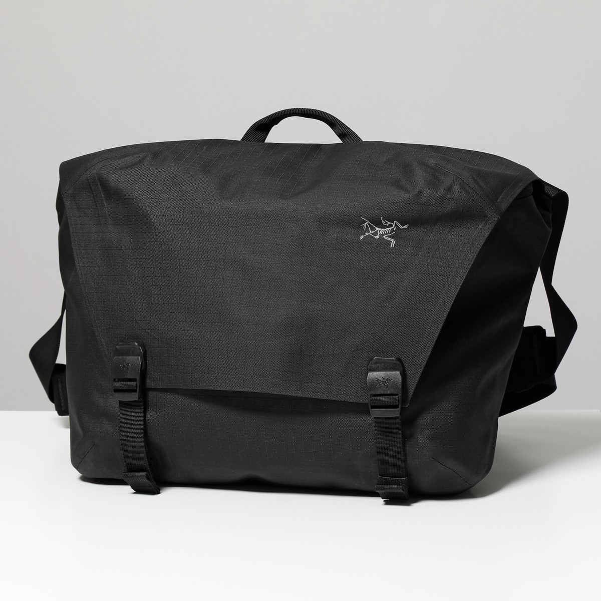 【楽天市場】ARCTERYX アークテリクス ショルダーバッグ GRANVILLE 10 COURIER BAG グランヴィル クーリエバッグ
