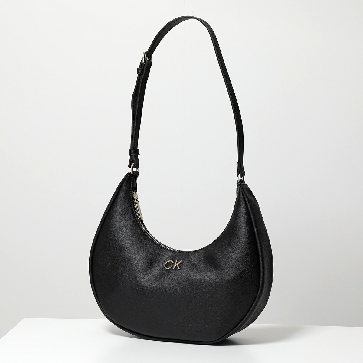 【楽天市場】Calvin Klein カルバンクライン ショルダーバッグ RELOCK SHOULDER BAG MD K60K609621