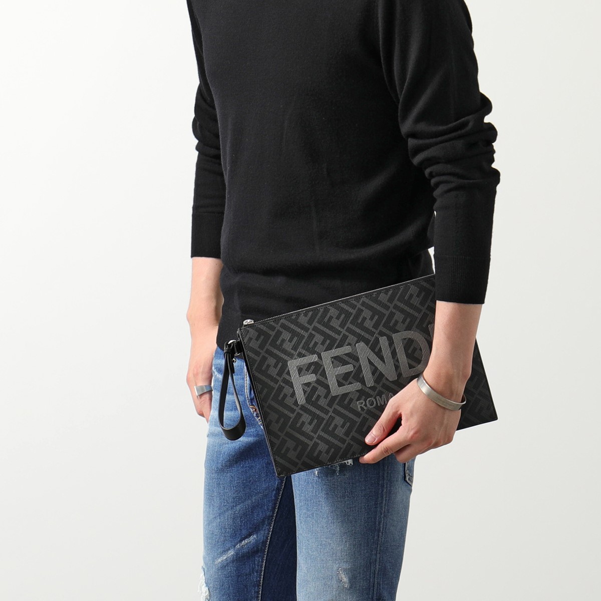 代引不可】 FENDI フェンディ クラッチバッグ 7N0126 AJJ8 メンズ