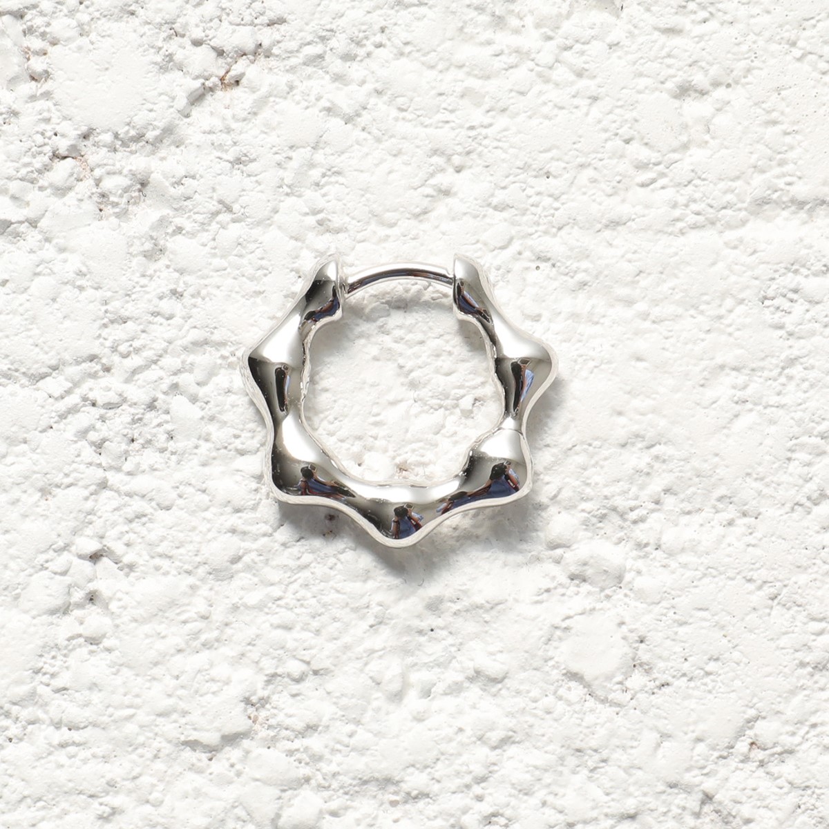 MARIA BLACK マリアブラック フープピアス Milla Huggie 9 Pierced