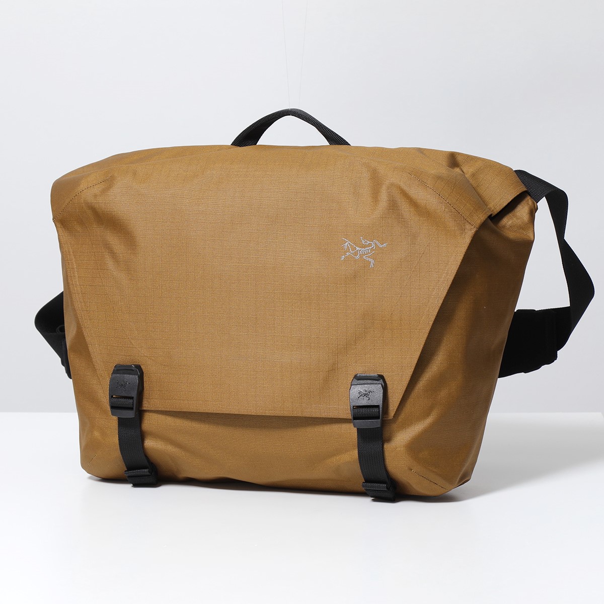 【楽天市場】ARCTERYX アークテリクス ショルダーバッグ GRANVILLE 10 COURIER BAG グランヴィル クーリエバッグ