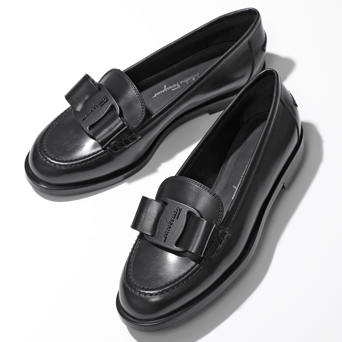 予約販売品 SALVATORE FERRAGAMO フェラガモ ローファー VIVALDO