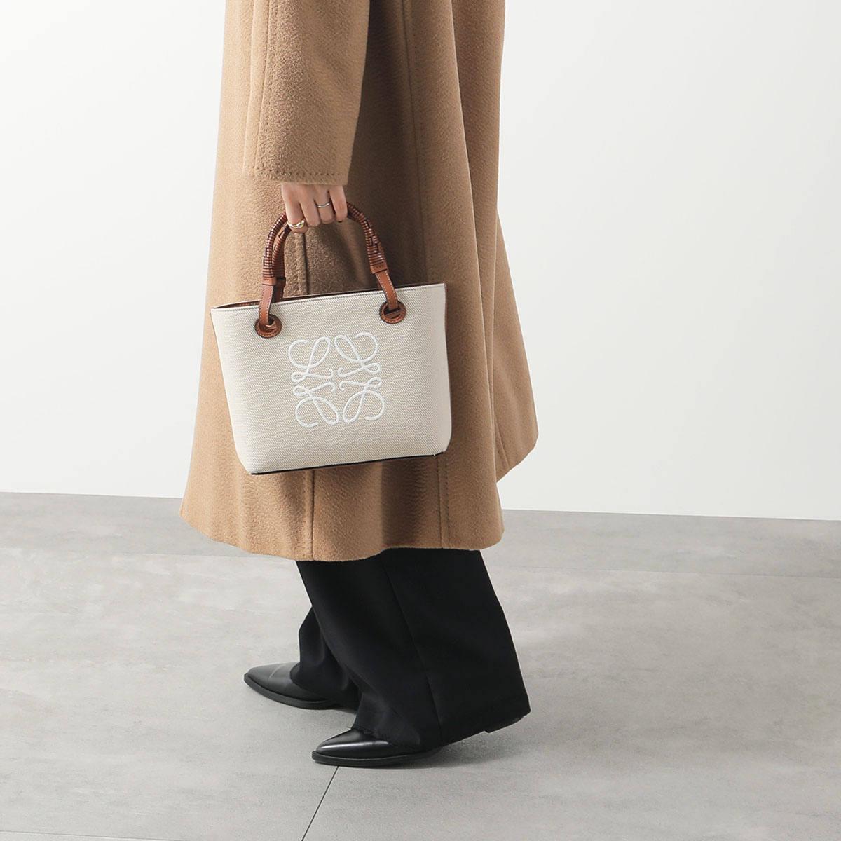 LOEWE ロエベ ショルダーバッグ ANAGRAM TOTE MINI BAG アナグラム 