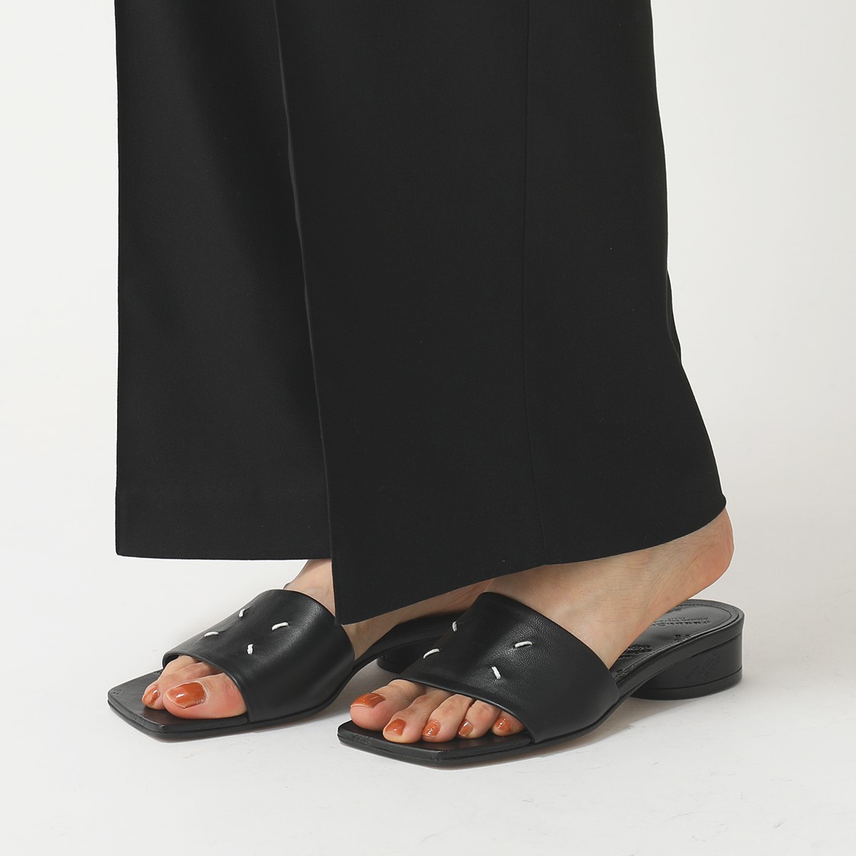 MAISON MARGIELA メゾンマルジェラ S39WX0026 PR869 レザー 3.5cm 