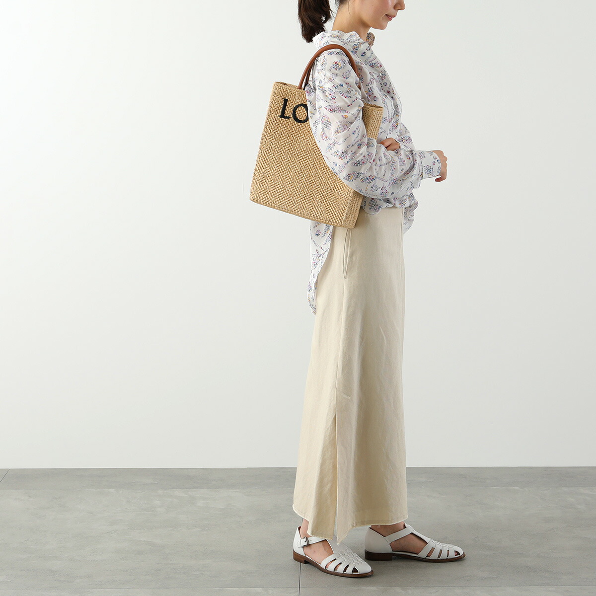 LOEWE セール★ A563R18X02 スタンダード A4 トート ナチュラル ブラウン[A563R18X02 2165