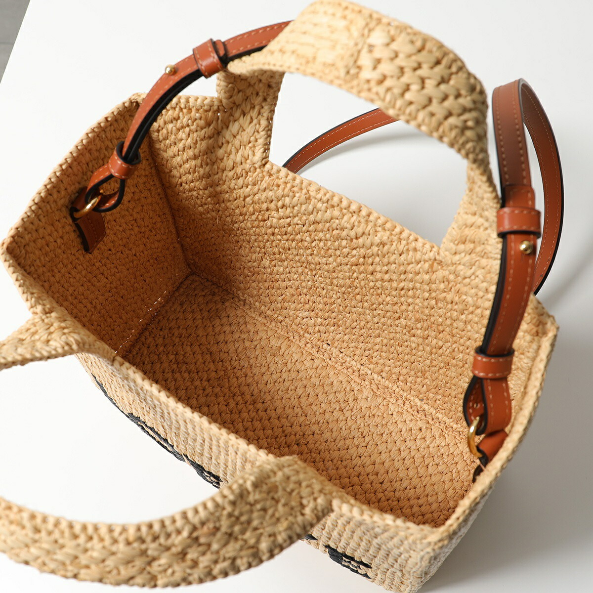 ブラックフライデー・11/22～26限定・最大2万円OFFクーポン】LOEWE