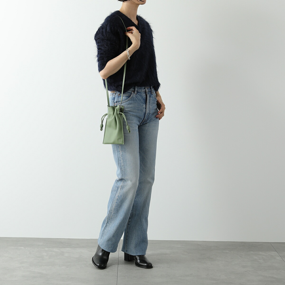 ロエベ フラメンコ ポケット A411F10X01 ショルダーバッグ LOEWE】ロエベ『フラメンコ ポケット』A411F10X01 レディース
