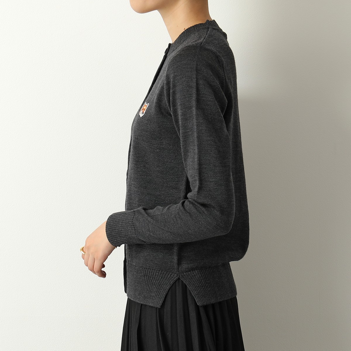 MAISON KITSUNE メゾンキツネ カーディガン HW00521KT1036 FOX