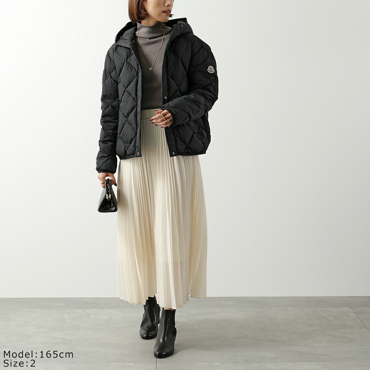 MONCLER モンクレール ダウンジャケット ARVOUIN アルブワン 1A00198 